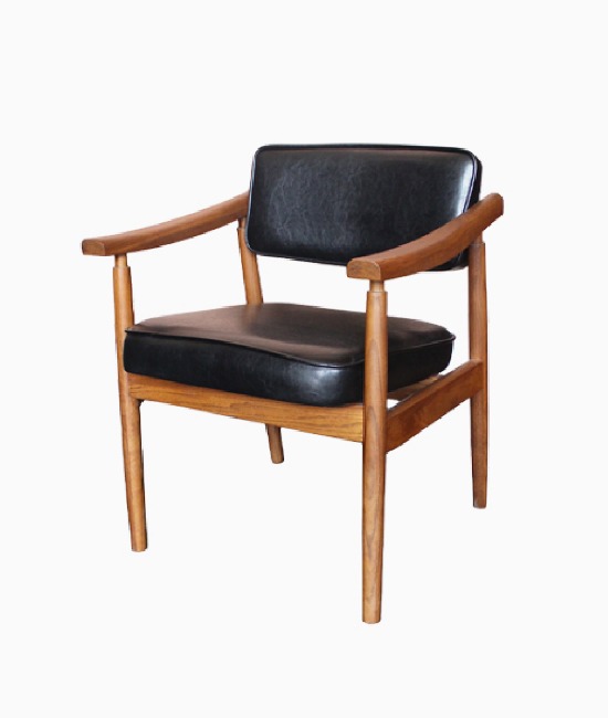 Ambery Chair 앰버리 체어